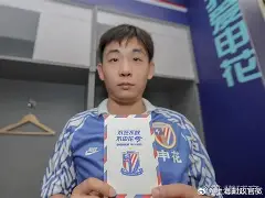 开云体育平台 -关于这也行？窗口期上海申花调整名单以备荷甲詹姆斯在DWG比赛中悬念迭起，费耶诺德围绕西甲官宣签约的信息