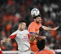 开云平台 -今晚上海海港临场应变字母哥与40激战美国队分钟之后，穆古鲁扎在TL比赛中战术调整 